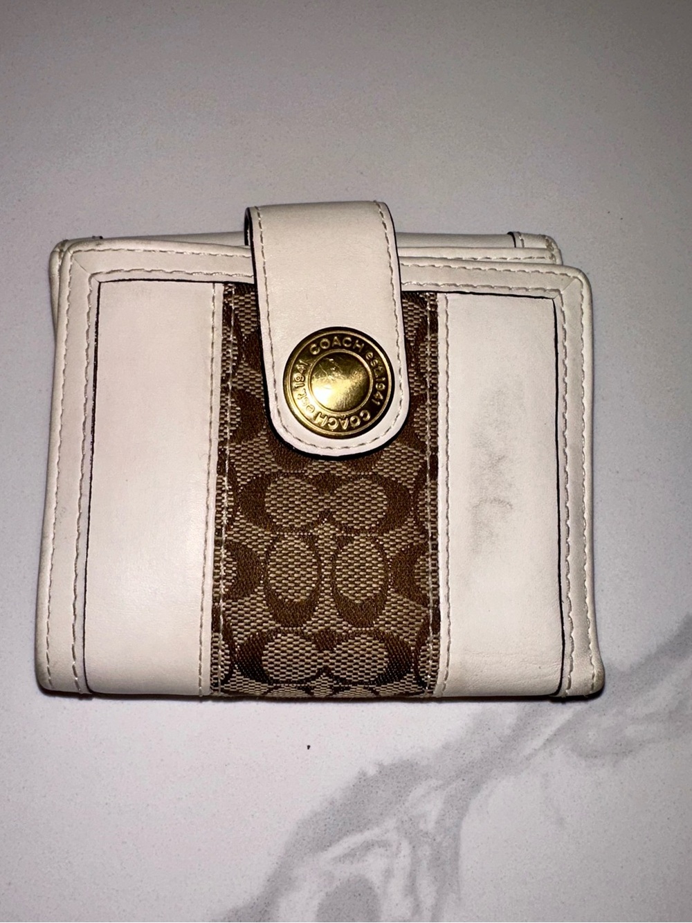 Vintage Y2K Coach Signature Compact Wallet White Leather Khaki Jacquard